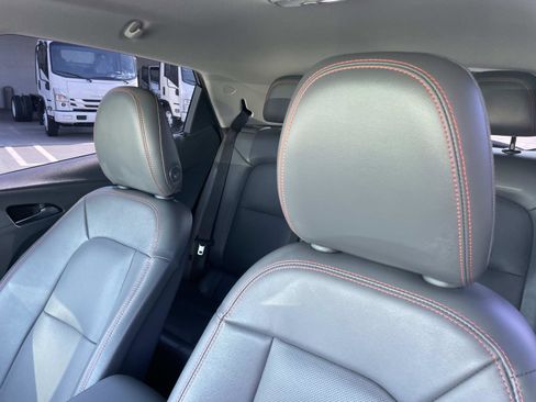 Used 2019 Chevrolet Bolt Premier w/ Infotainment Package image 22