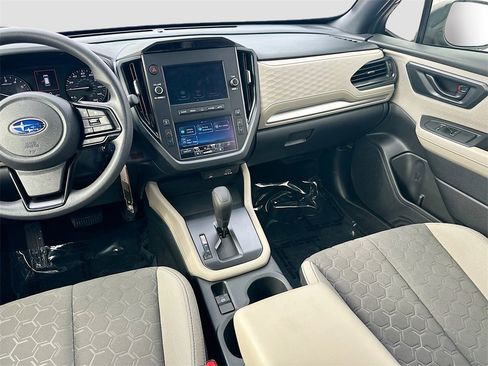 Used 2025 Subaru Forester image 21