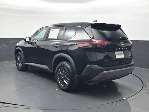 Used 2023 Nissan Rogue S AWD/4WD image 7