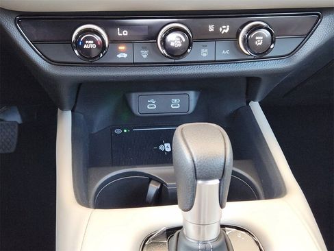 New 2026 Honda HR-V LX image 15