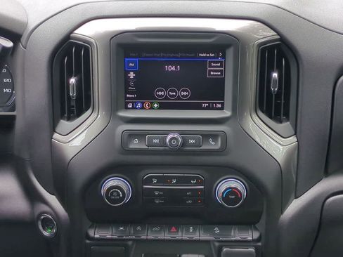 Used 2025 Chevrolet Silverado 1500 Custom Trail Boss AWD/4WD image 27