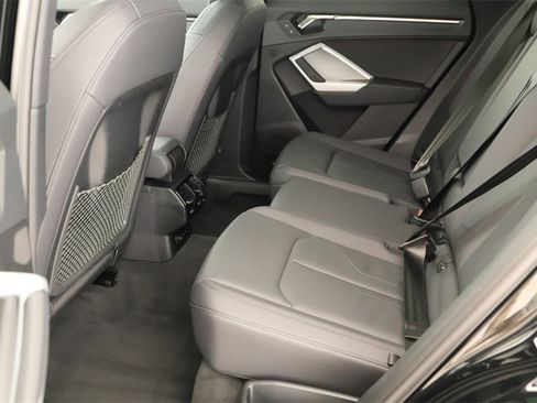 Certified 2025 Audi Q3 2.0T Premium Plus w/ Premium Plus Package image 29