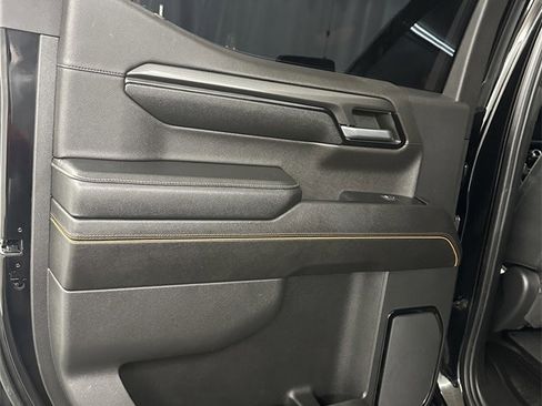 Used 2023 GMC Sierra 1500 AT4 w/ Technology Package image 27