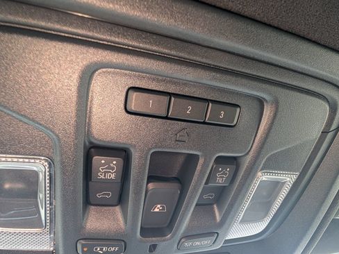 Used 2026 GMC Sierra 1500 AT4X w/ LPO, Black Badging Package AWD/4WD image 32