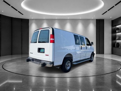 Used 2025 GMC Savana 2500 w/ Driver Convenience Package RWD image 5