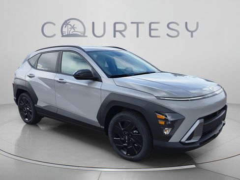 New 2027 Hyundai Kona SEL Sport FWD image 7
