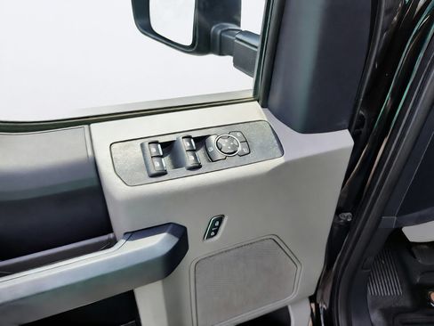 Used 2022 Ford F350 XL w/ STX Appearance Package AWD/4WD image 19