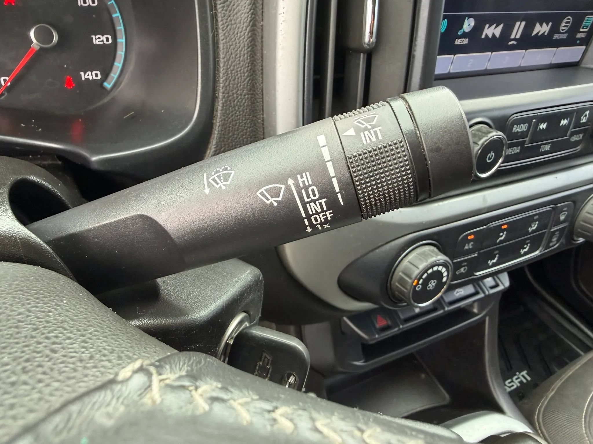 Used 2016 Chevrolet Colorado LT w/ Midnight Edition AWD/4WD image 40