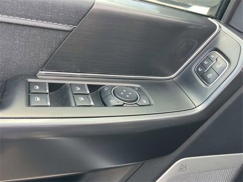 Used 2024 Ford F150 Lariat w/ Equipment Group 502A High image 27