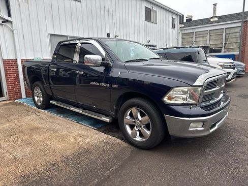 Used 2012 RAM 1500 Big Horn w/ Luxury Group AWD/4WD image 3