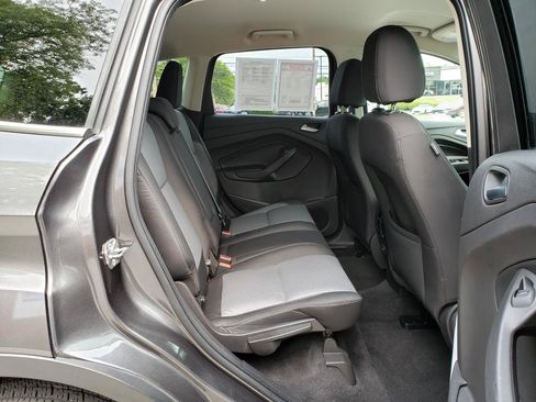 Used 2017 Ford Escape SE FWD image 15