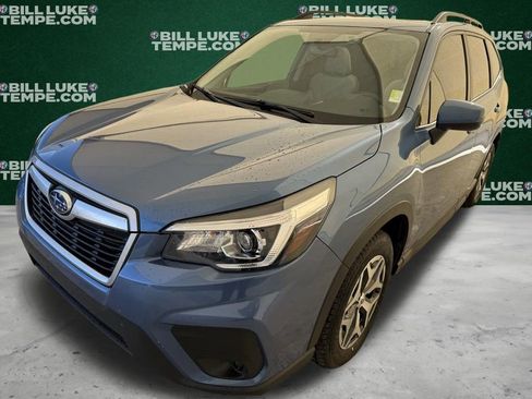 Used 2020 Subaru Forester Premium image 8