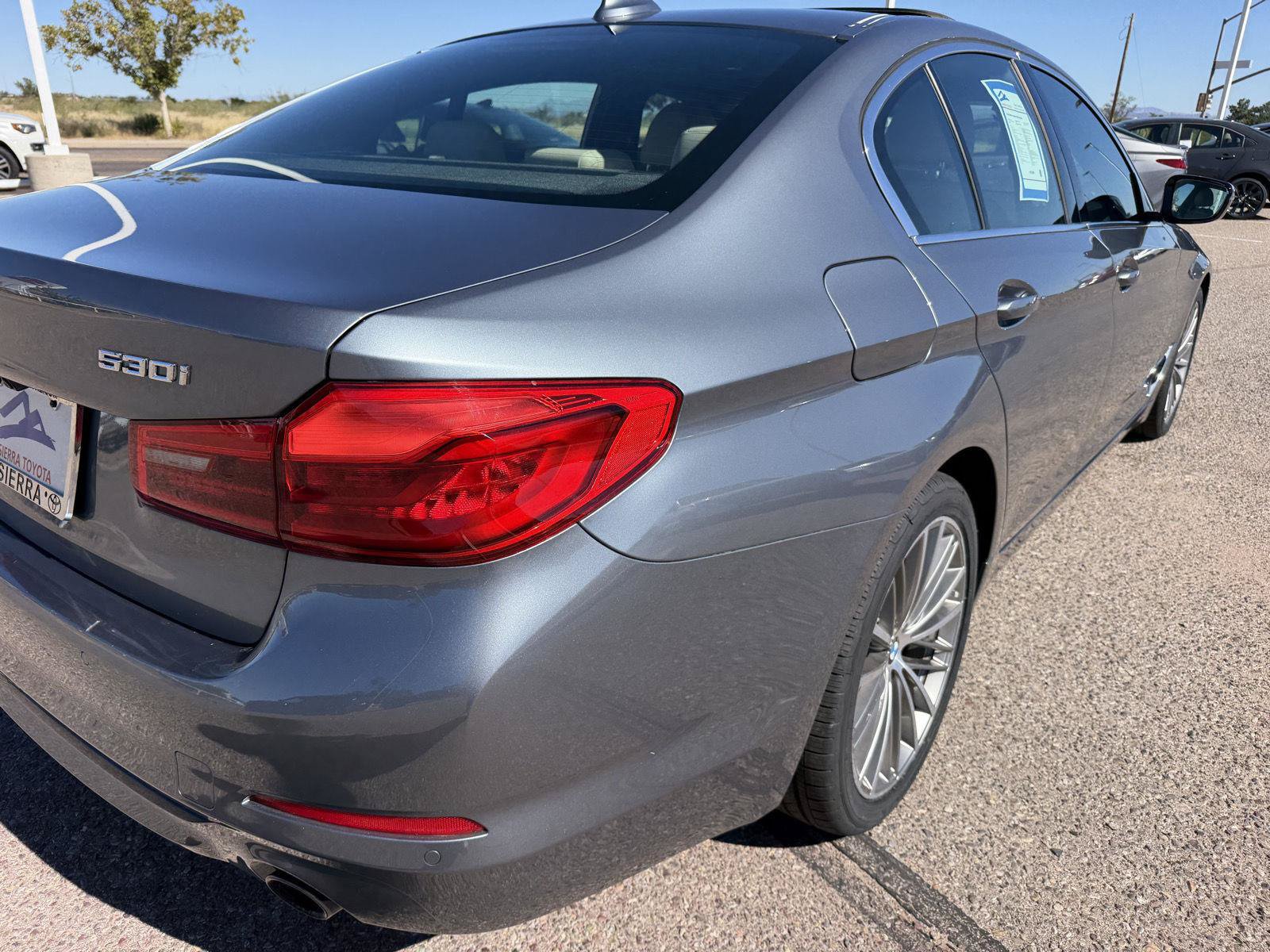 Used 2020 BMW 530i xDrive AWD/4WD image 12