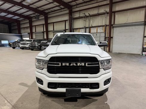 Used 2021 RAM 2500 Big Horn w/ Level 1 Equipment Group AWD/4WD image 9