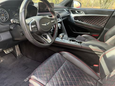 Used 2023 Genesis G70 3.3T w/ Sport Prestige Package image 20