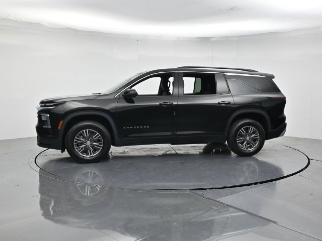 Used 2025 Chevrolet Traverse LT AWD/4WD image 6