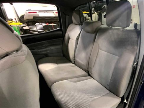 Used 2014 Toyota Tacoma 4x4 Double Cab image 19