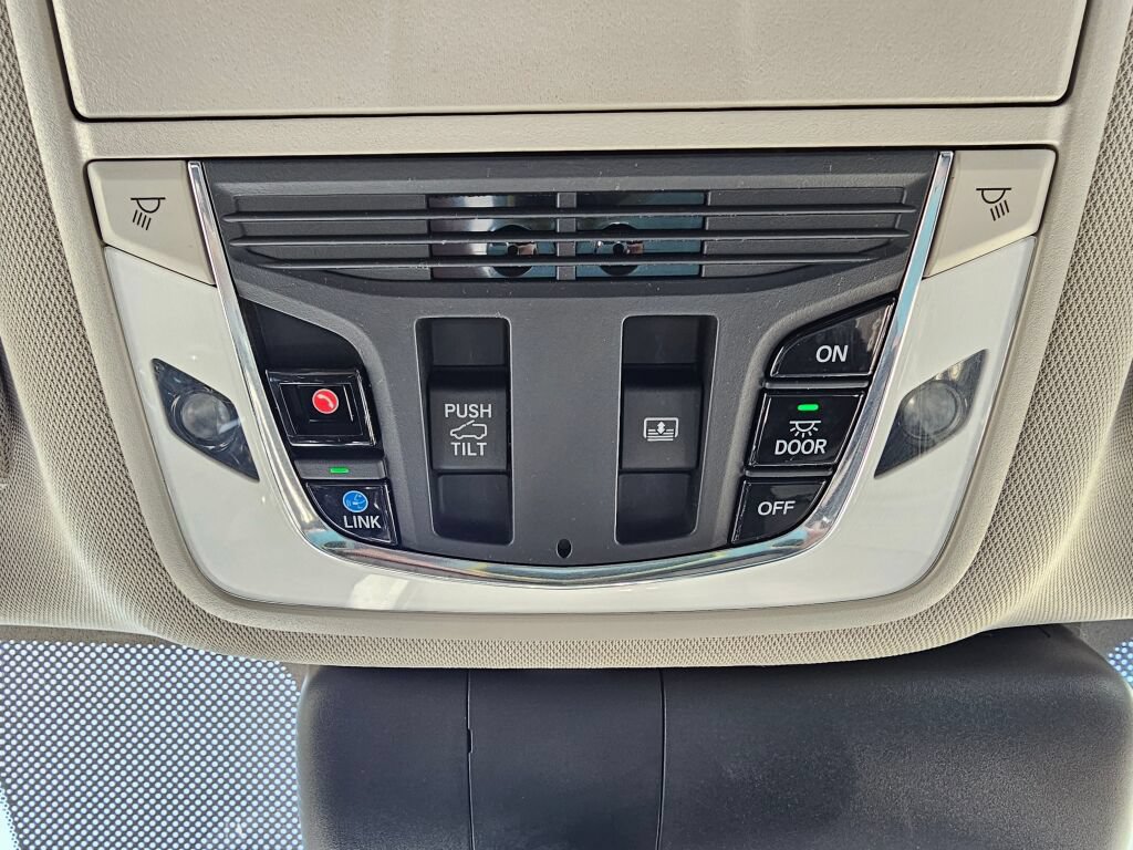 Used 2019 Acura RDX AWD image 33
