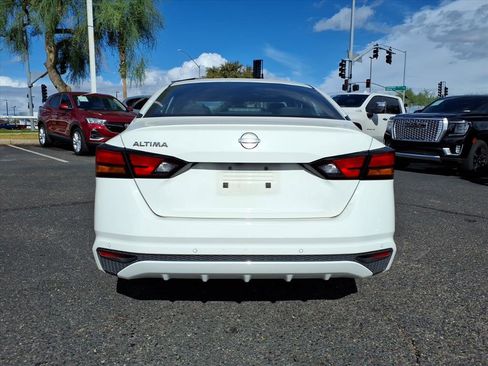 Used 2024 Nissan Altima 2.5 S image 6