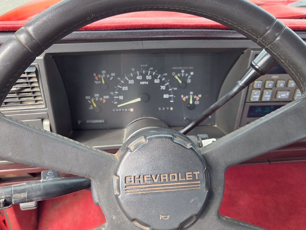 Used 1992 Chevrolet Silverado 1500 2WD Regular Cab image 33