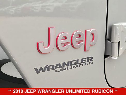 Used 2018 Jeep Wrangler Unlimited Rubicon AWD/4WD image 12