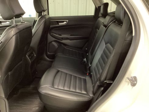 Used 2024 Ford Edge SEL w/ Convenience Package image 31