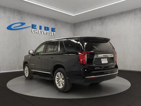 Used 2024 GMC Yukon SLT w/ SLT Luxury Package AWD/4WD image 13