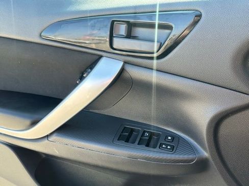 Used 2019 Mitsubishi Eclipse Cross ES image 13