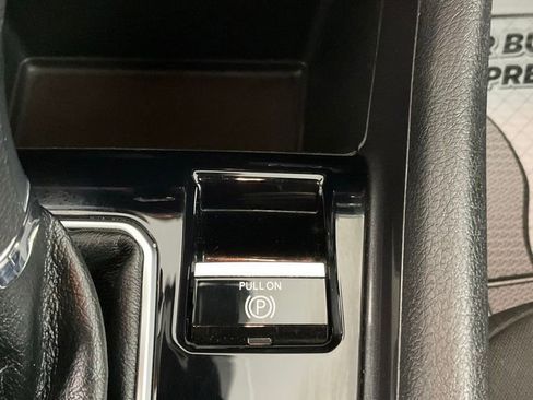 Certified 2023 Jeep Compass Sport image 24