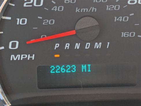 Used 2023 GMC Savana 2500 w/ Driver Convenience Package image 28