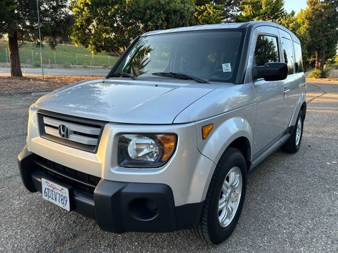 Used 2008 Honda Element EX image 2