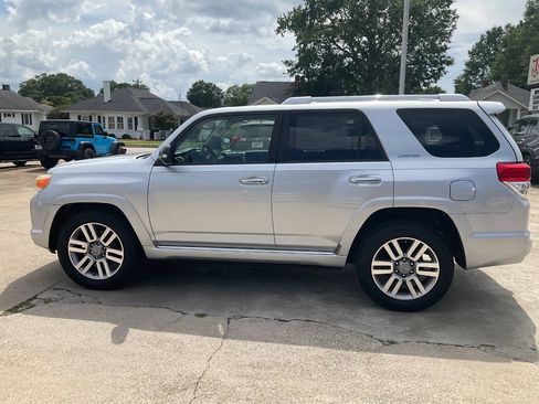 Used 2013 Toyota 4Runner Limited RWD image 6