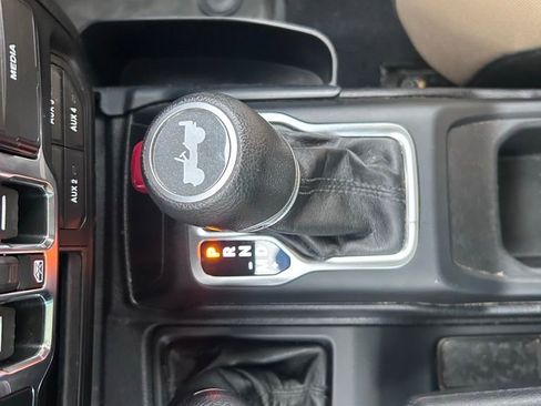 Used 2020 Jeep Wrangler Unlimited Sport AWD/4WD image 27