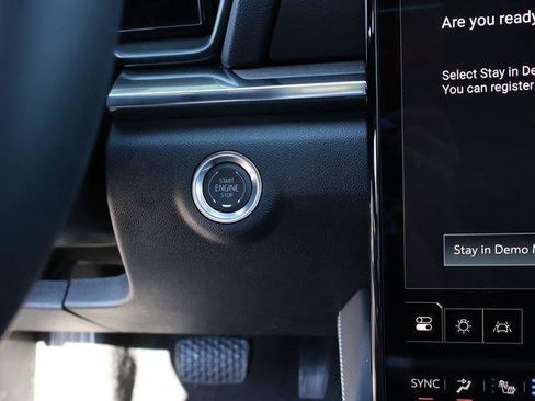 New 2026 GMC Terrain Denali w/ LPO, Black Badging Package image 33