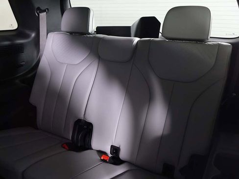 Used 2024 Hyundai Palisade SEL w/ Premium Package image 38