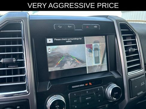 Used 2016 Ford F150 Platinum w/ Technology Package AWD/4WD image 19