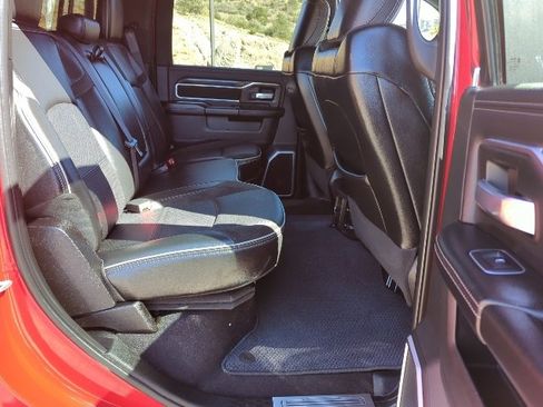 Used 2020 RAM 2500 Laramie w/ Night Edition image 22