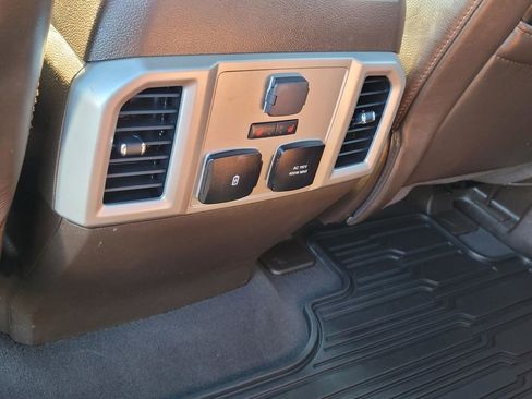 Used 2022 Ford F250 King Ranch w/ FX4 Off-Road Package image 18