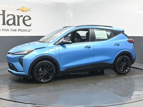 New 2027 Chevrolet Bolt RS w/ Technology Package FWD image 10