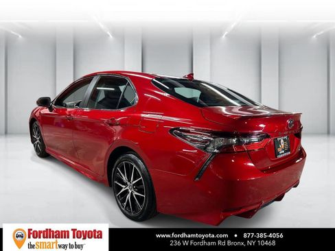 Certified 2024 Toyota Camry SE FWD image 6