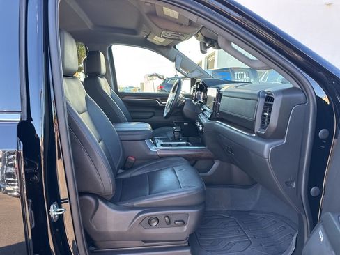 Used 2023 GMC Sierra 1500 SLT w/ SLT Premium Plus Package image 25