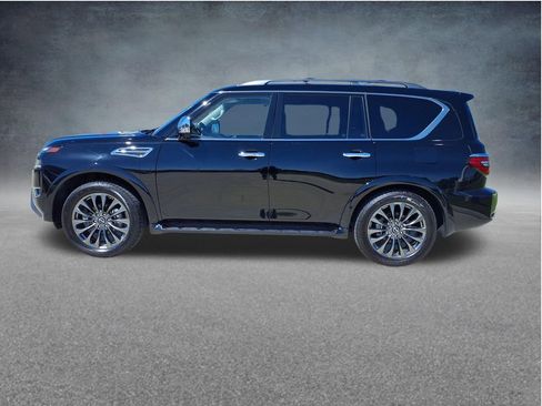 Used 2024 Nissan Armada Platinum w/ Captain's Chairs Package AWD/4WD image 5