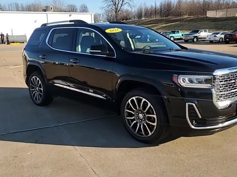 Used 2021 GMC Acadia Denali w/ Denali Technology Package image 2
