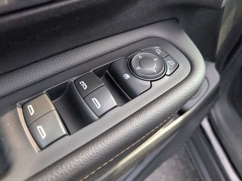 Used 2019 GMC Terrain SLE w/ Driver Convenience Package FWD image 16