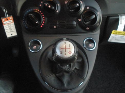 Used 2019 FIAT 500 Pop image 39