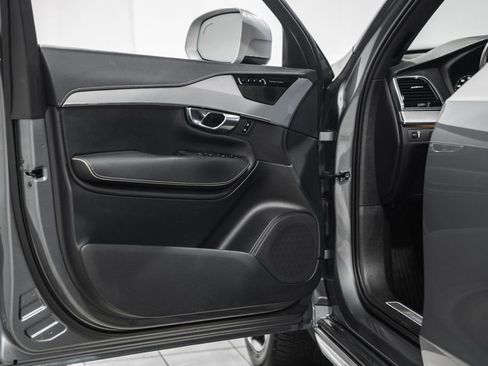 Used 2019 Volvo XC90 T5 R-Design w/ Protection Package Premier image 46