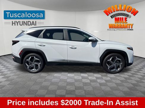 Used 2023 Hyundai Tucson SEL w/ Convenience Package FWD image 2