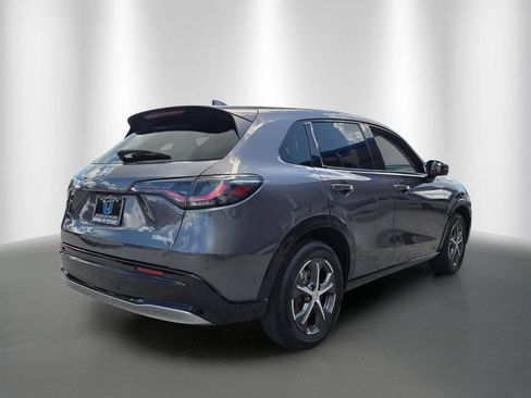 Used 2024 Honda HR-V EX-L image 3