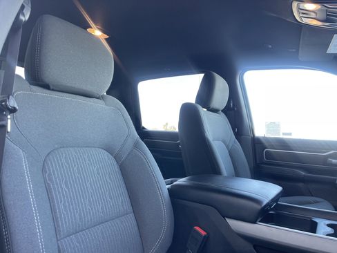Used 2023 RAM 1500 Big Horn image 30