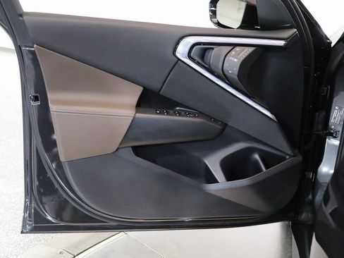 Used 2025 BMW X3 xDrive30i w/ Premium Package image 12